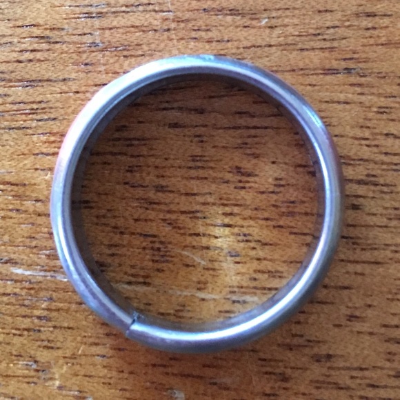 Pink ring - Picture 3 of 3